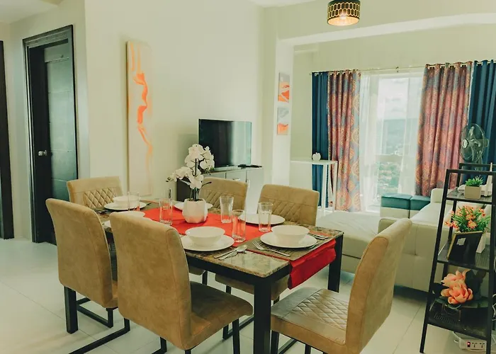 Apartment Ayala Mall 10mins Walk & Pool