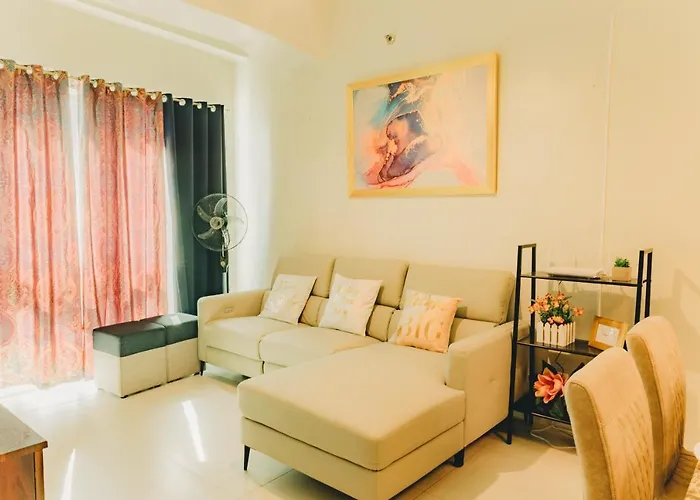 Ayala Mall 10mins Walk & Pool * Cebu
