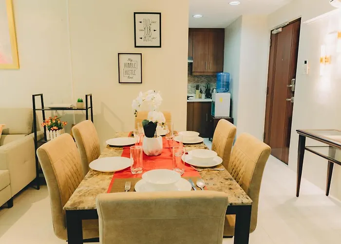Apartment Ayala Mall 10mins Walk & Pool *