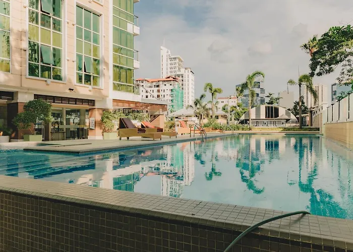 Apartment Ayala Mall 10mins Walk & Pool Cebu