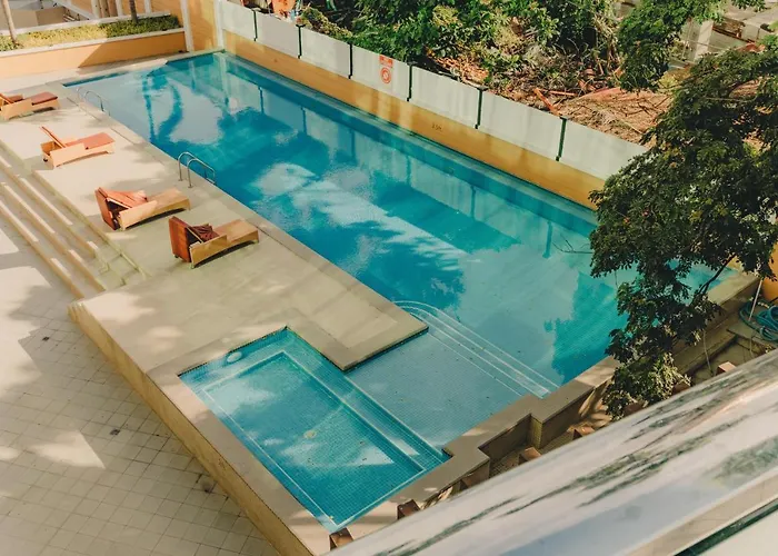 Apartment Ayala Mall 10mins Walk & Pool Cebu